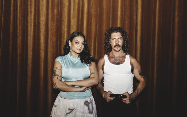 THELMA PLUM & KELI HOLIDAY LEAD THE CALL FOR AUSTRALIANS TO  #AUSIFY YOUR ALGO